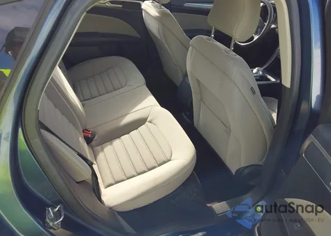 2018 Ford Fusion S из США, поврежденный, VIN 3FA6P0G76JR270365